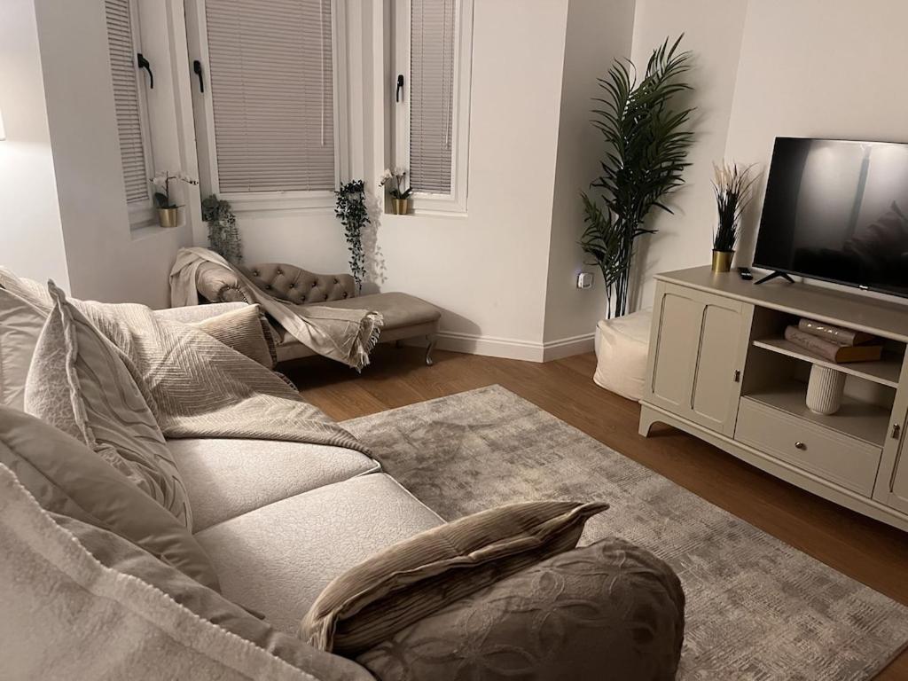 Gorgeous 2 Floor 3 Bed Apartment St Leonards-on-Sea Exterior foto